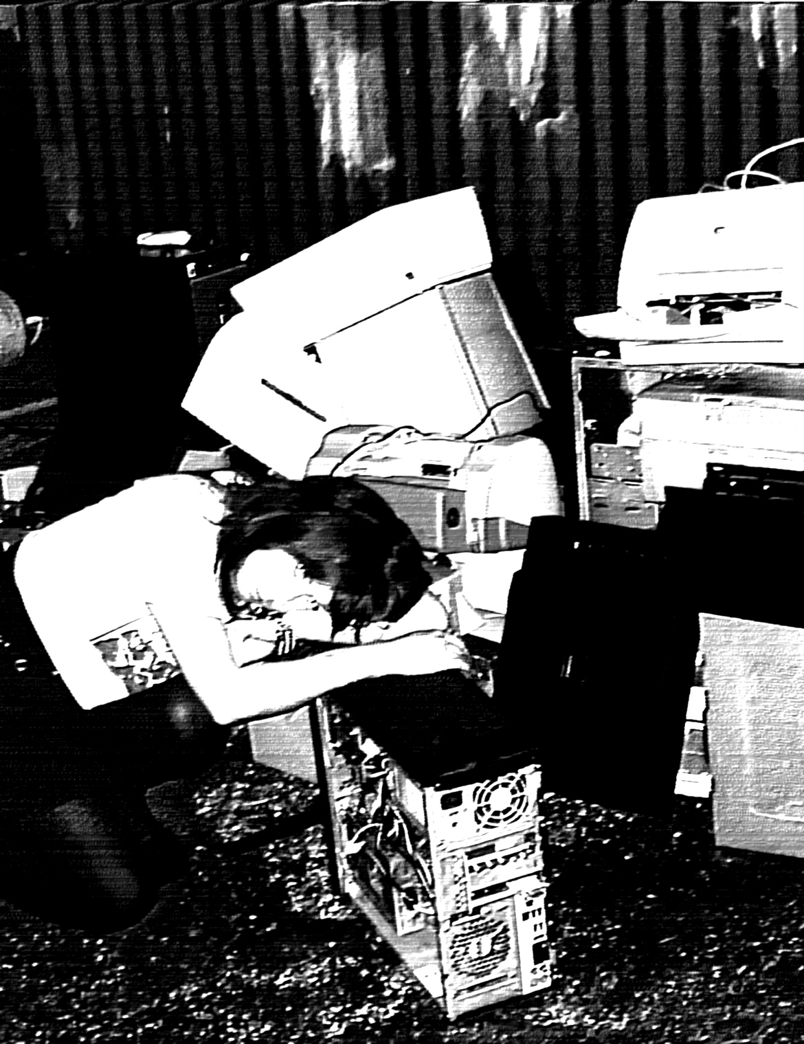 moonpr1sm hanging out with broken computers and printers